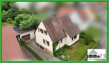 freistehend ins Glück: Haus mit Traumgrundstück sucht neue Eigentümer, 75433 Maulbronn, Einfamilienhaus