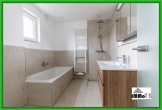 frisch saniertes 1 Familienhaus mit Garage und Garten - Bad
