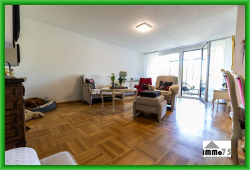 mehr als nur eine Wohnung: 3,5 Zimmer, zwei Balkone und ein Ausblick zum Verlieben, 75239 Eisingen, Wohnung