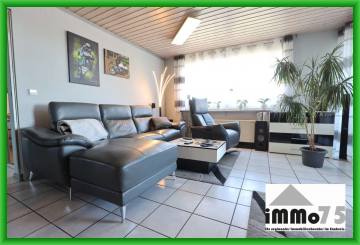 modernisierte 4 Zimmer Wohnung in herrlicher Feldrandlage. Kaufen, einziehen, wohlfühlen., 75417 Mühlacker, Etagenwohnung